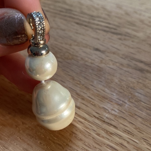 Jewelry - Pearl Pendant